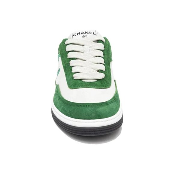 CHANEL INTERLOCKING CC LOGO SUEDE TRAINER LOW TOP GREEN SNEAKERS SIZE 37.5 NIB - Picture 12 of 13